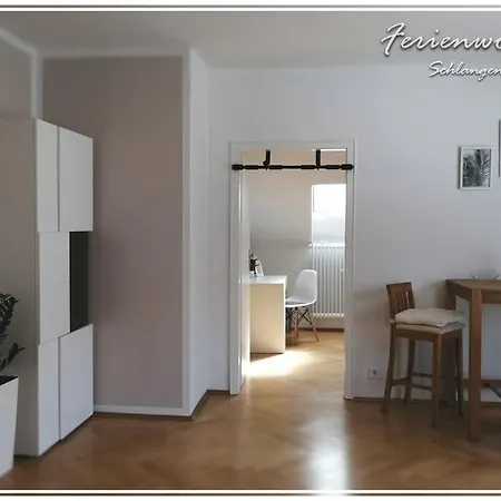Schoene 4-zimmerwohnung, Bei Wiesbaden/mainz/ffm Apartment *