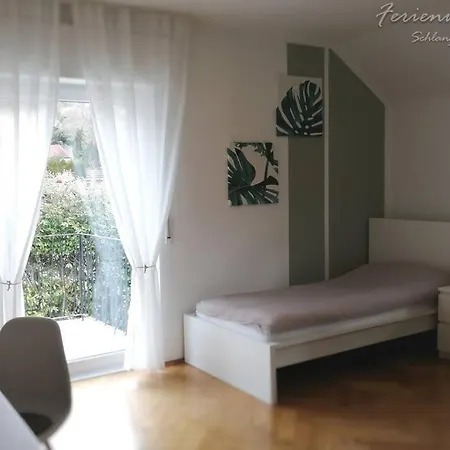 Schoene 4-zimmerwohnung, Bei Wiesbaden/mainz/ffm Apartment *