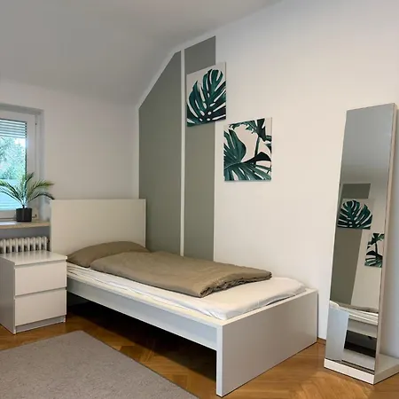 Schoene 4-zimmerwohnung, Bei Wiesbaden/mainz/ffm Apartamento Schlangenbad