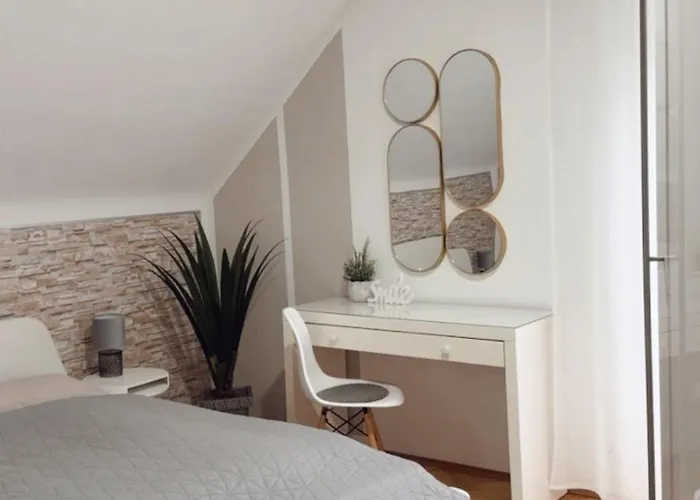 Schoene 4-zimmerwohnung, Bei Wiesbaden/mainz/ffm Apartman Schlangenbad