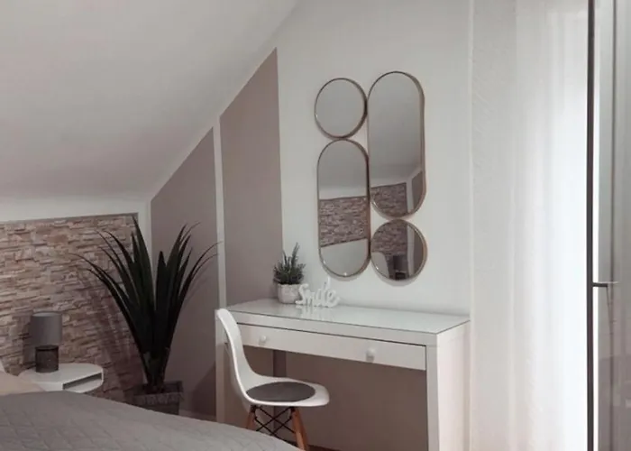 Schoene 4-zimmerwohnung, Bei Wiesbaden/mainz/ffm Apartment