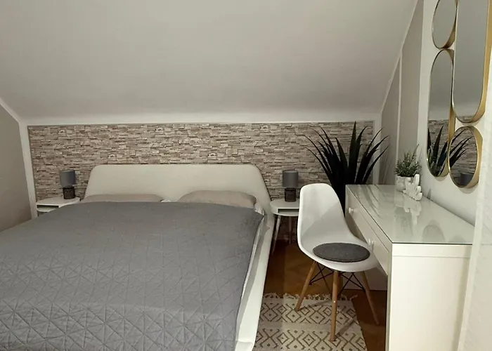 Schoene 4-zimmerwohnung, Bei Wiesbaden/mainz/ffm